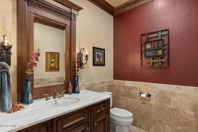 5043 N Marlin Canyon Place, Tucson, AZ 85750