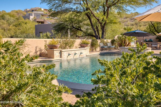 5043 N Marlin Canyon Place, Tucson, AZ 85750