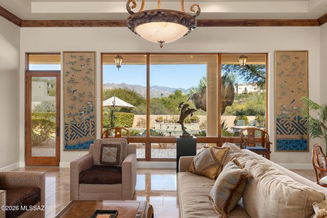 5043 N Marlin Canyon Place, Tucson, AZ 85750