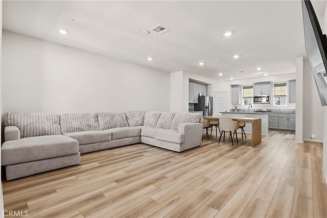 40775 Melrose Drive, Temecula, CA 92591