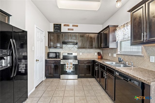 6804 Bayberry Drive, Killeen, TX 76542