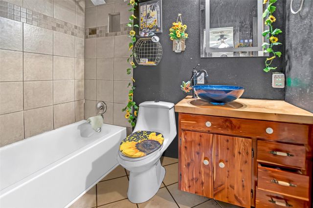 117 Pecan Drive, Baytown, TX 77520