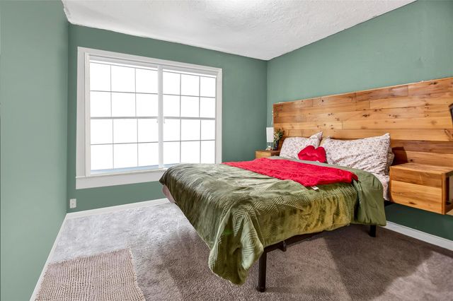 117 Pecan Drive, Baytown, TX 77520