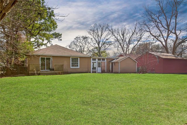 117 Pecan Drive, Baytown, TX 77520