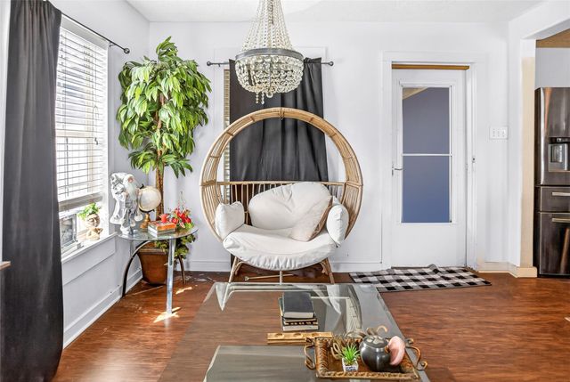 117 Pecan Drive, Baytown, TX 77520