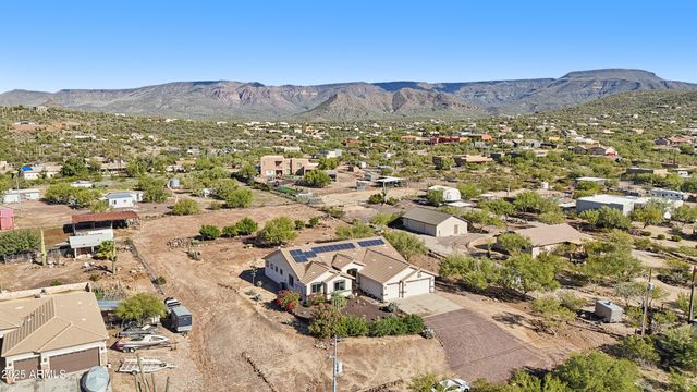 44423 N 16TH Street, New River, AZ 85087