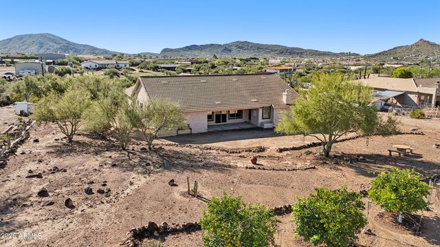 44423 N 16TH Street, New River, AZ 85087