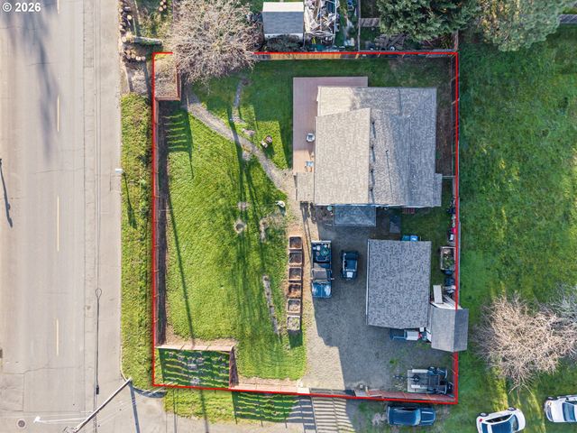 777 OAK St, Oakland, OR 97462