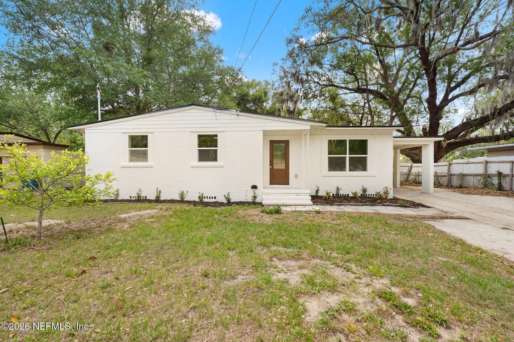 3806 CAMBAY Place, Jacksonville, FL 32210