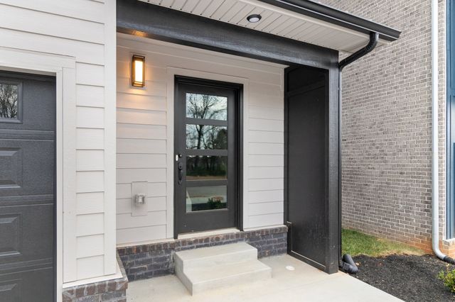 8 Holland Park West, Clarksville, TN 37043