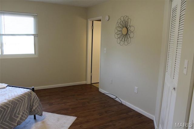 5003 Cavalier Court, Godfrey, IL 62035