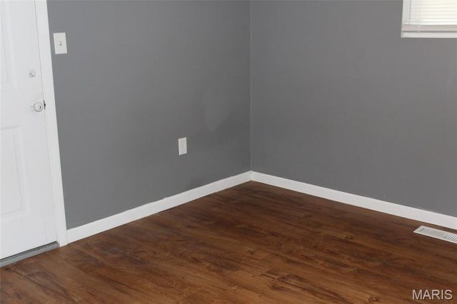 5003 Cavalier Court, Godfrey, IL 62035