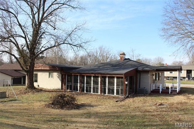 5003 Cavalier Court, Godfrey, IL 62035