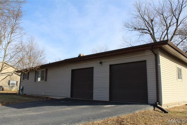 5003 Cavalier Court, Godfrey, IL 62035