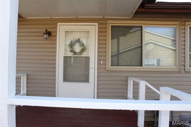 5003 Cavalier Court, Godfrey, IL 62035