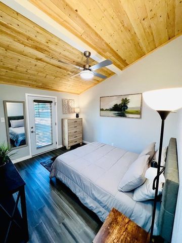 643 Villa Grove Avenue, Big Bear, CA 92314