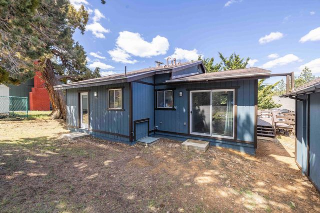 643 Villa Grove Avenue, Big Bear, CA 92314