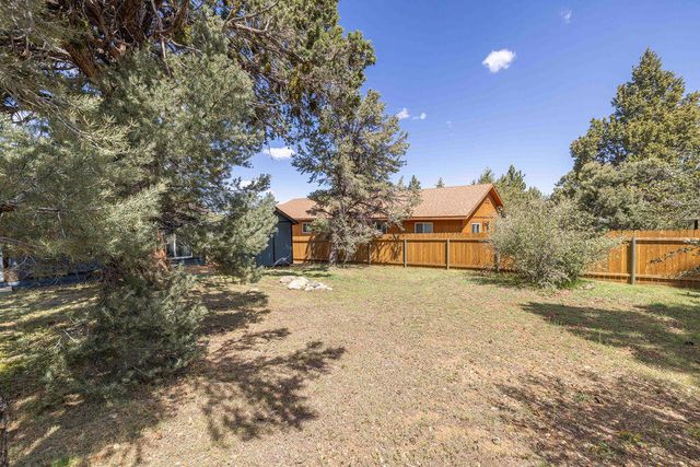 643 Villa Grove Avenue, Big Bear, CA 92314