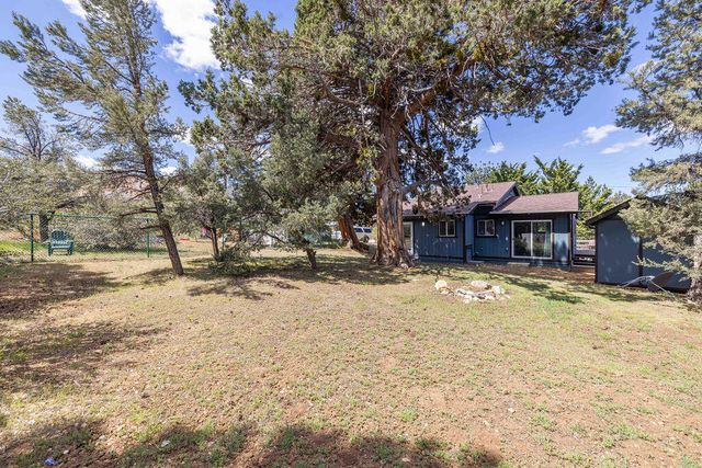 643 Villa Grove Avenue, Big Bear, CA 92314