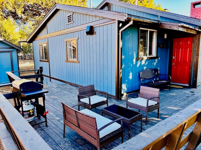 643 Villa Grove Avenue, Big Bear, CA 92314