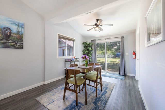 643 Villa Grove Avenue, Big Bear, CA 92314