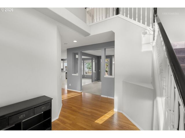 9135 Sw STONO Dr, Tualatin, OR 97062