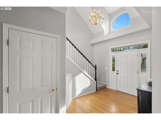 9135 Sw STONO Dr, Tualatin, OR 97062