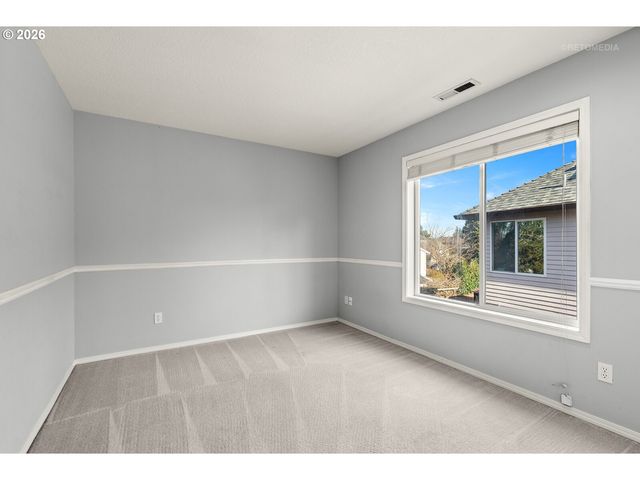 9135 Sw STONO Dr, Tualatin, OR 97062