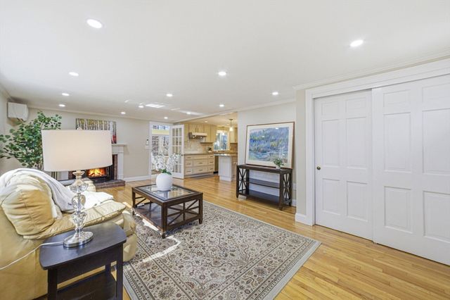 12 Joseph Reed Ln, Acton, MA 01720