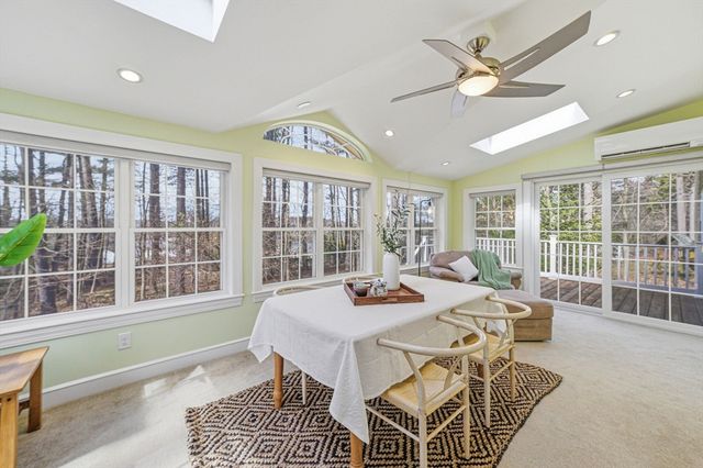 12 Joseph Reed Ln, Acton, MA 01720