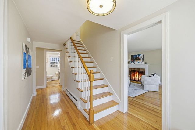 12 Joseph Reed Ln, Acton, MA 01720