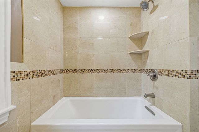 12 Joseph Reed Ln, Acton, MA 01720