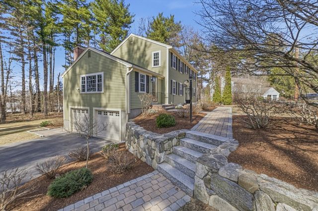12 Joseph Reed Ln, Acton, MA 01720
