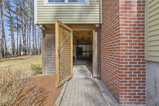 12 Joseph Reed Ln, Acton, MA 01720