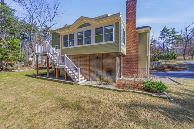 12 Joseph Reed Ln, Acton, MA 01720