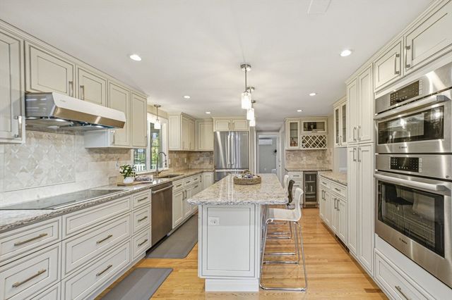 12 Joseph Reed Ln, Acton, MA 01720