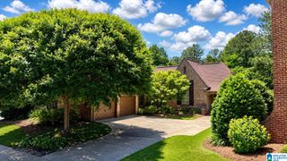 2370 FREESTONE RIDGE COVE, Hoover, AL 35226