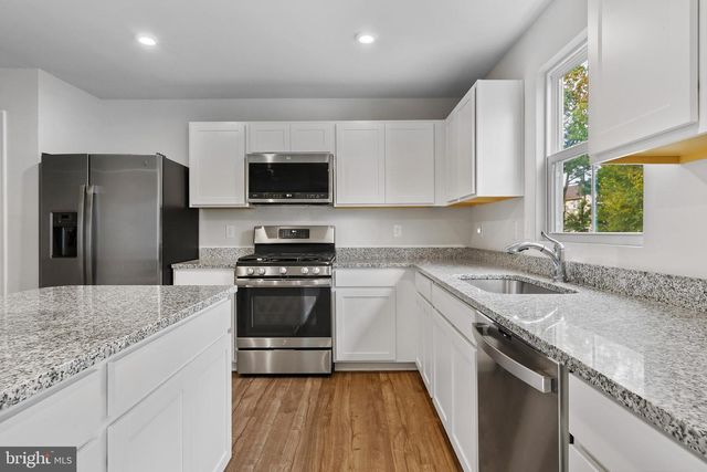 161 CISELEY DR, Sicklerville, NJ 08081