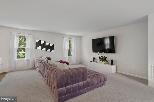 161 CISELEY DR, Sicklerville, NJ 08081