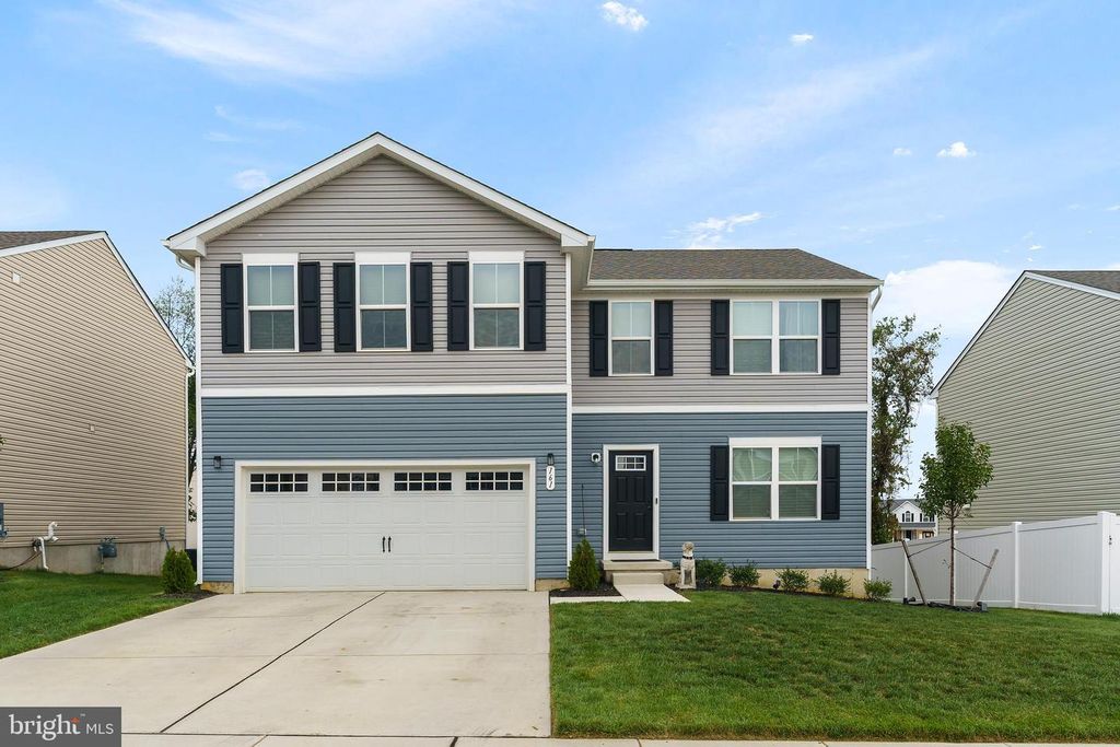 161 CISELEY DR, Sicklerville, NJ 08081