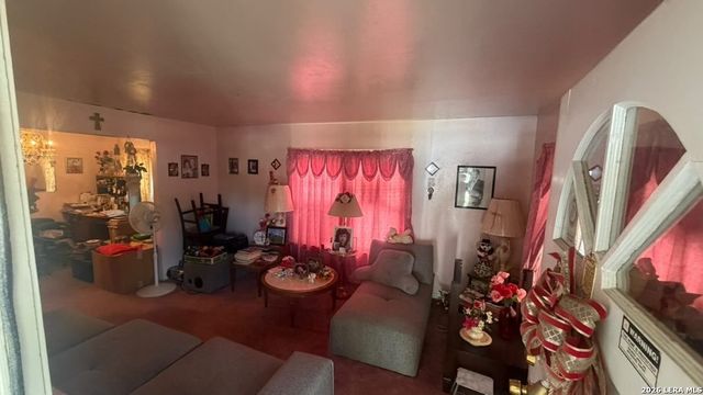 310 W southcross blvd, San Antonio, TX 78221