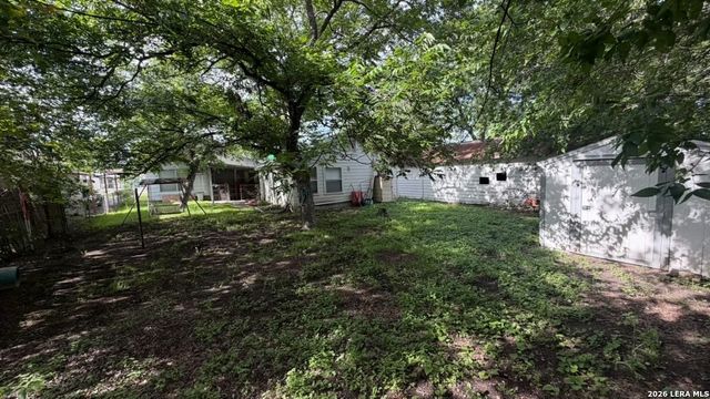310 W southcross blvd, San Antonio, TX 78221