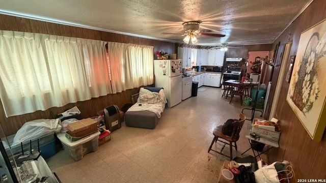 310 W southcross blvd, San Antonio, TX 78221