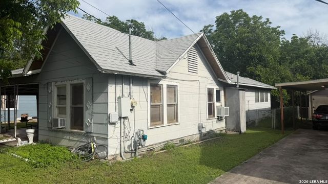 310 W southcross blvd, San Antonio, TX 78221