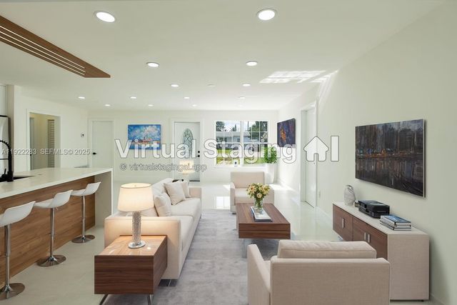 6321 Farragut St, Hollywood, FL 33024