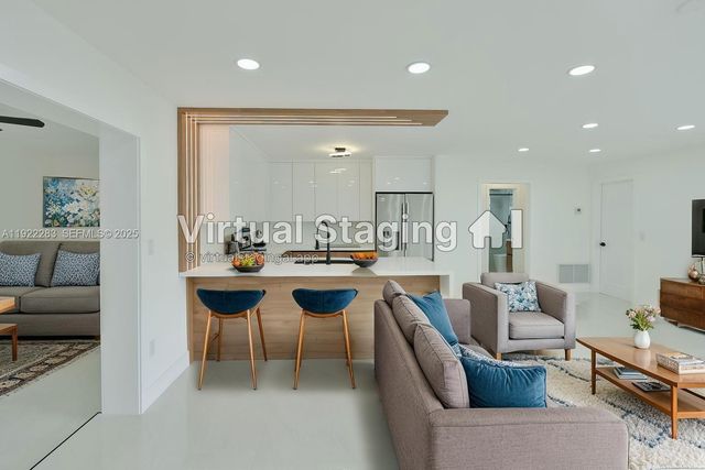 6321 Farragut St, Hollywood, FL 33024