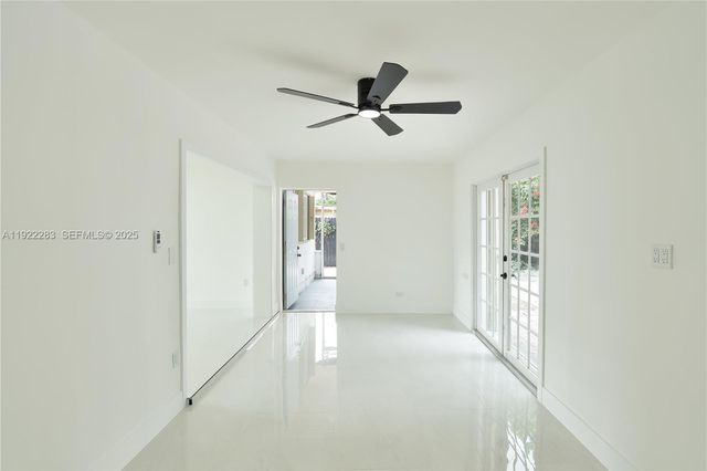 6321 Farragut St, Hollywood, FL 33024