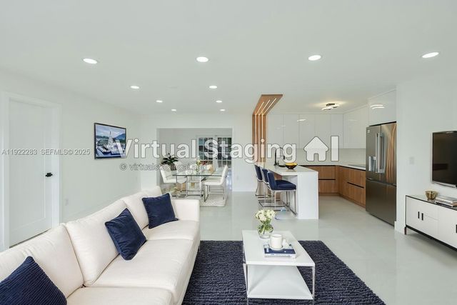 6321 Farragut St, Hollywood, FL 33024