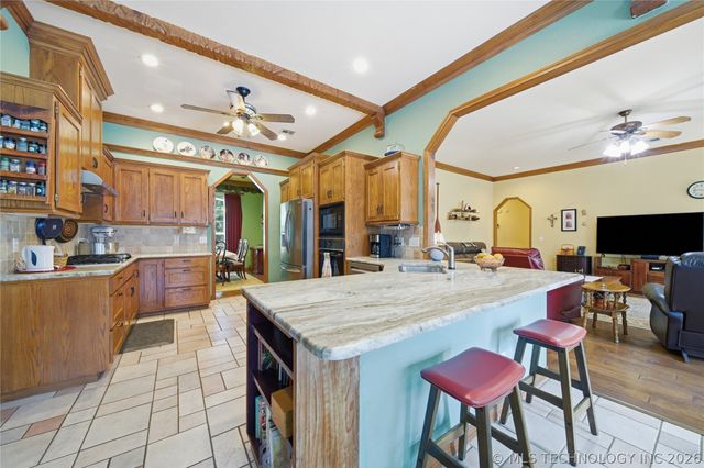 202 S 173rd West Avenue, Sand Springs, OK 74063