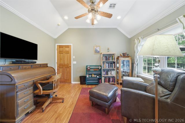 202 S 173rd West Avenue, Sand Springs, OK 74063